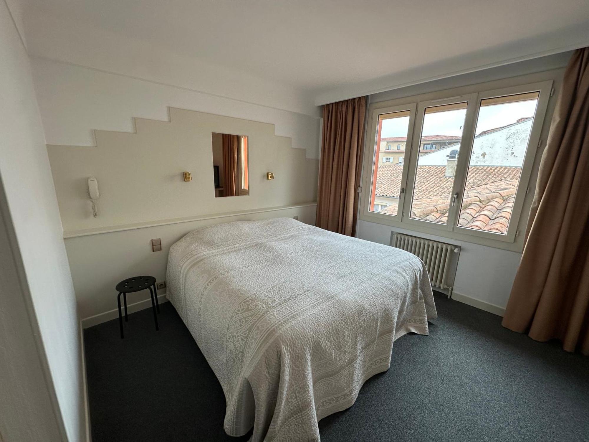 Hotel Chiffre Albi Room photo