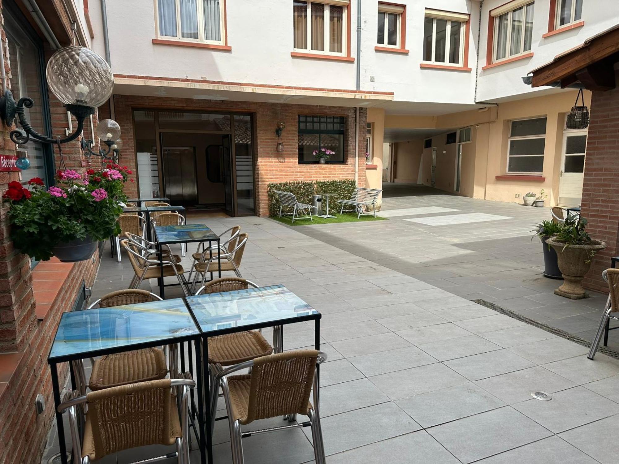 Hotel Chiffre Albi Exterior photo
