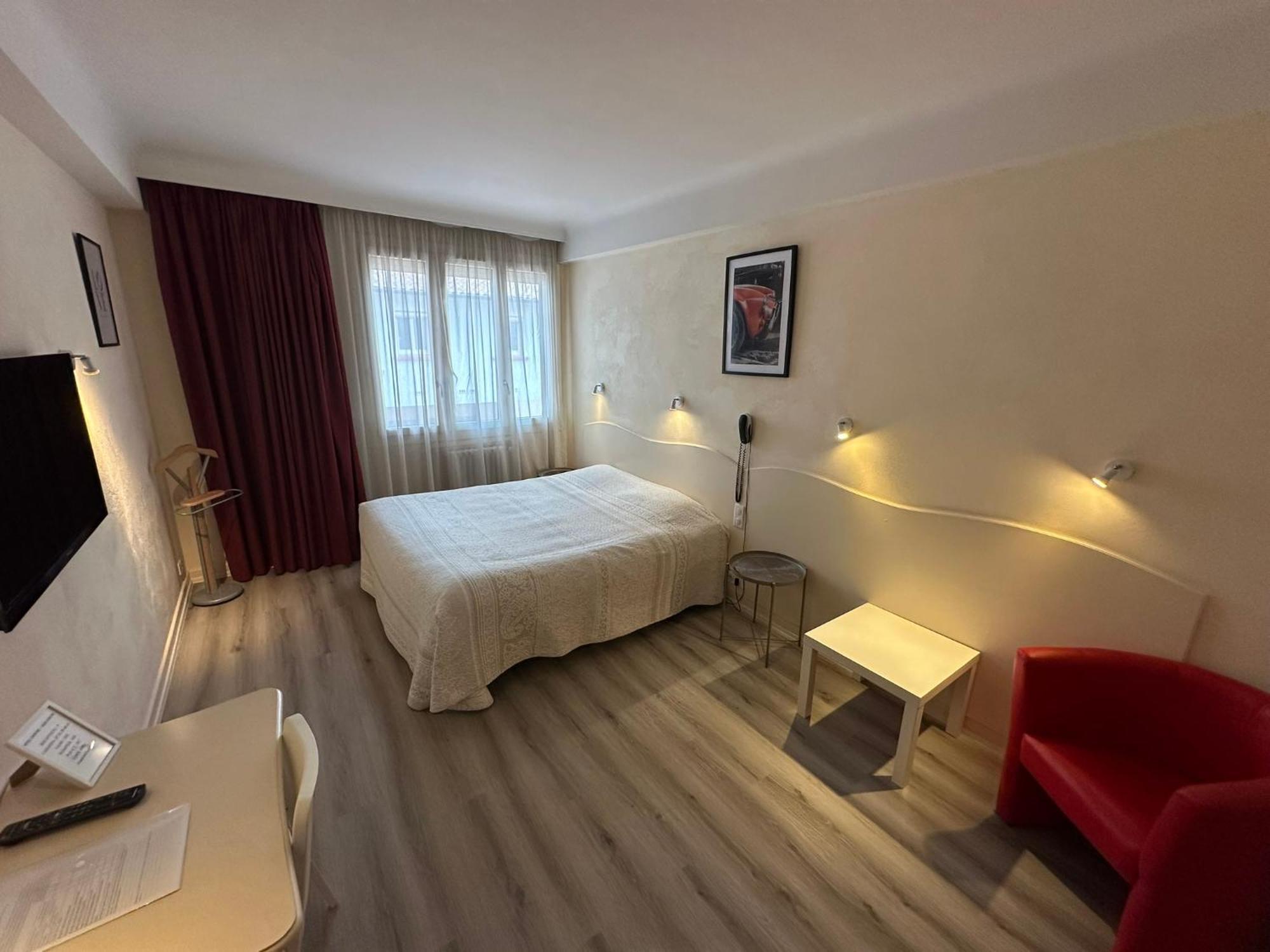 Hotel Chiffre Albi Exterior photo