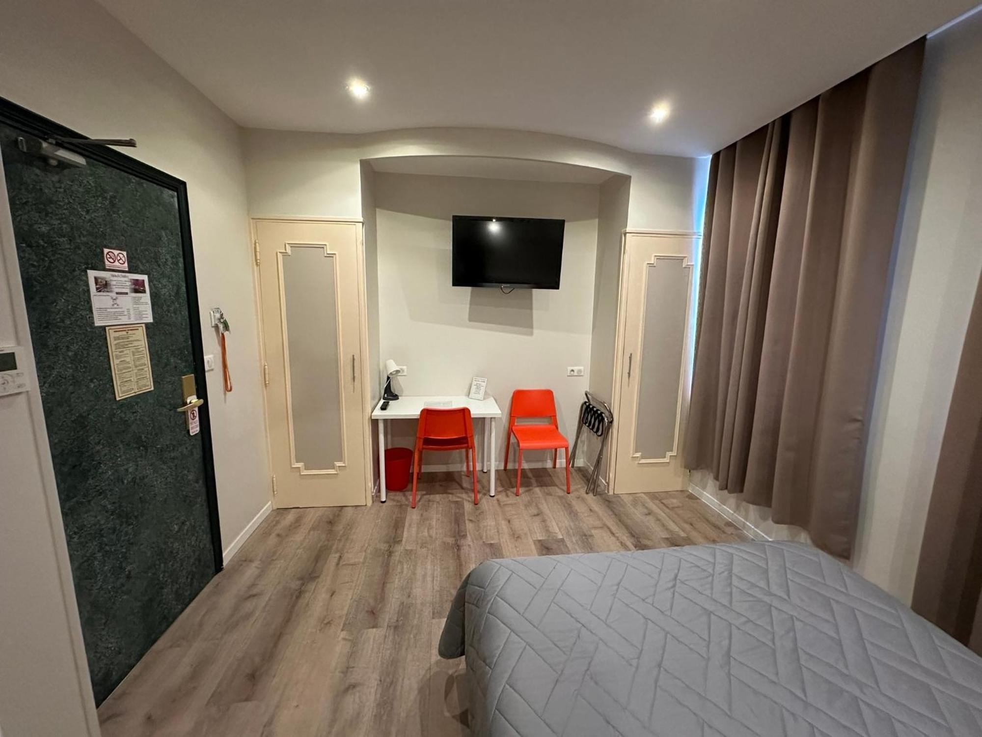 Hotel Chiffre Albi Exterior photo
