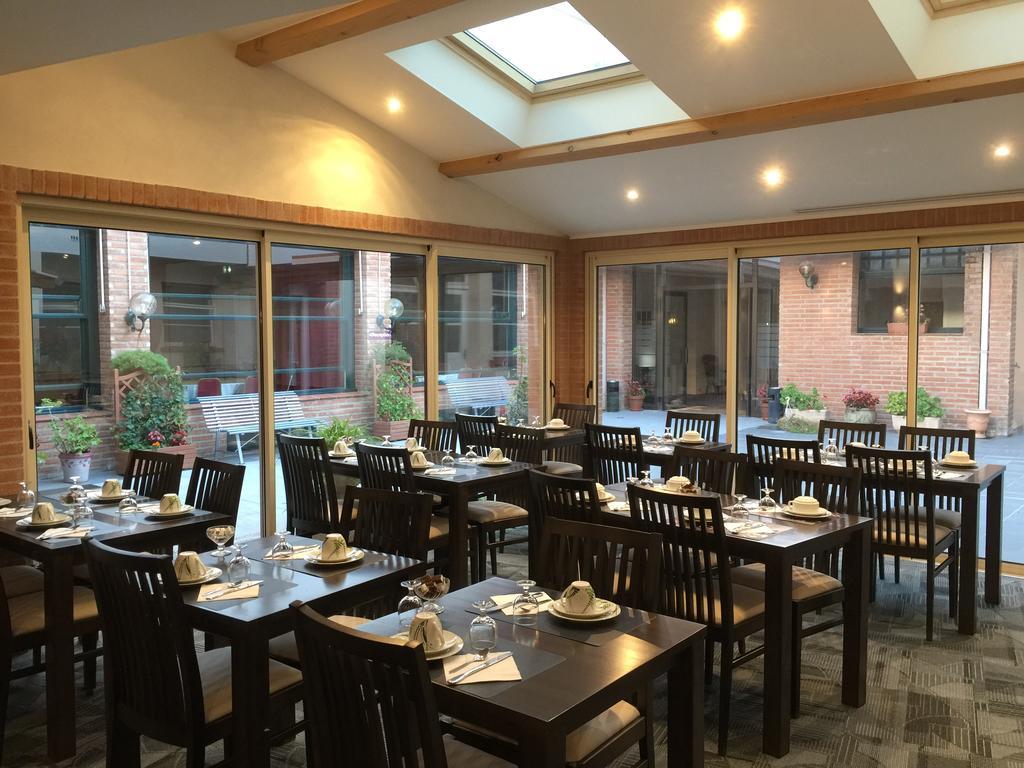 Hotel Chiffre Albi Exterior photo